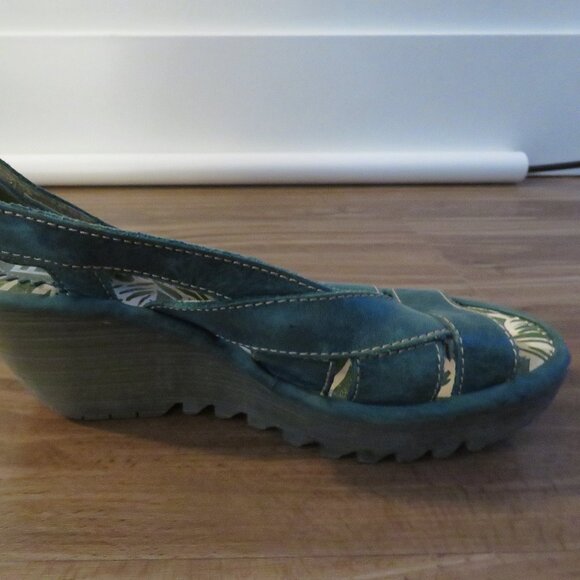 FLY LONDON Leather Yisa Wedge Sandals in Forest Green Sz US 6-6.5 / EU 38 - Picture 13 of 13